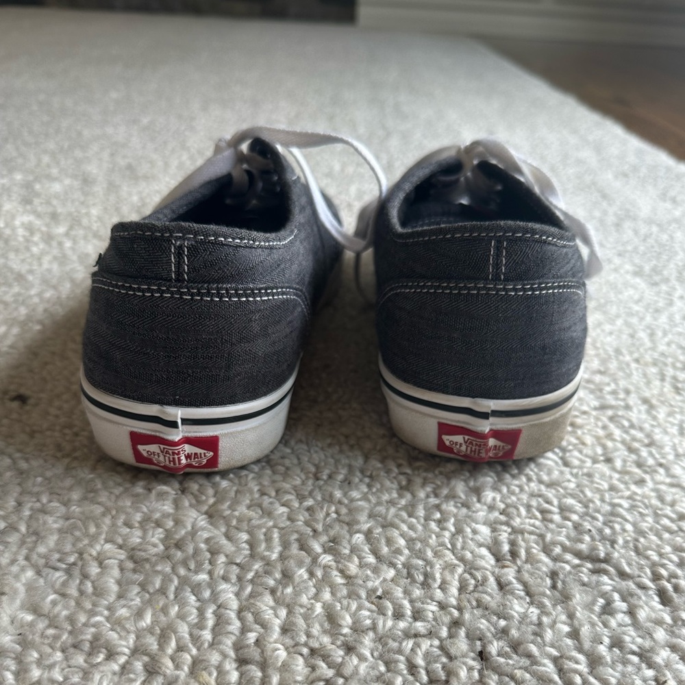 Men’s vans - Picture 3 of 3